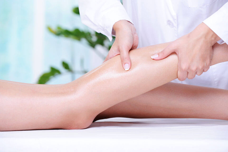 massaggio linfodrenante gambe